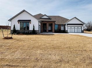 4025 Great Redwood Rd, Norman, OK 73072