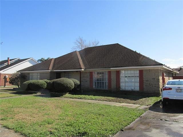 1st image of 1916 Breckenridge Dr