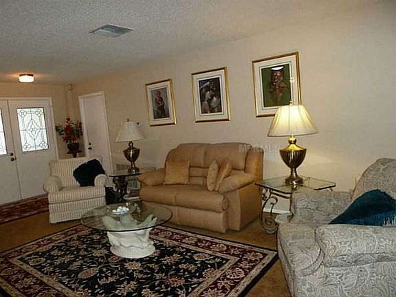 4th image of 1551 Wicklow Dr