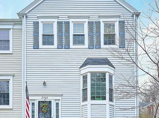 2364 Branleigh Park Ct, Reston, VA 20191