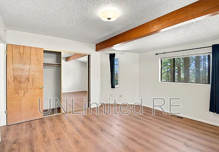 1410 N Inverrary Way — Photo 38
