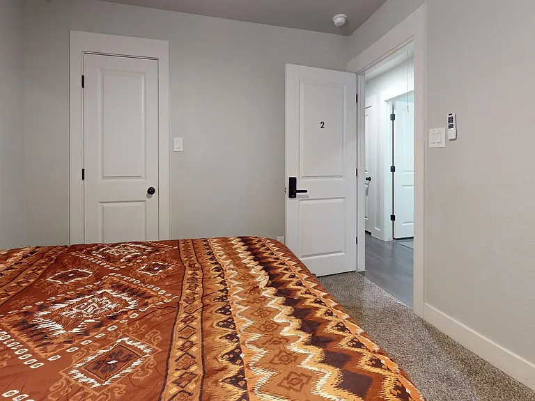 4627 Spring Garden St — Photo 15