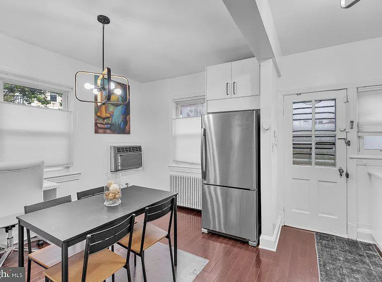 3310 Elbert St — Photo 12