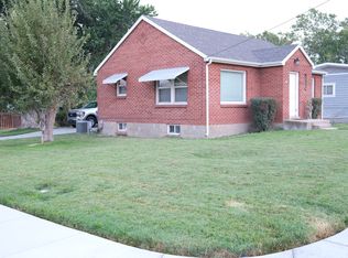 586 S 400 E, Centerville, UT 84014