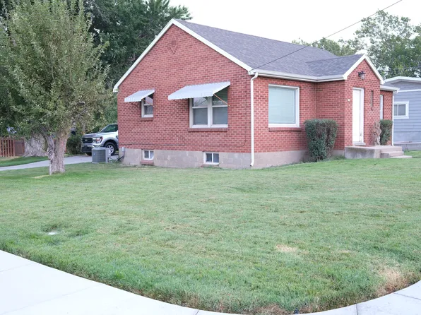 586 S 400 E, Centerville, UT 84014