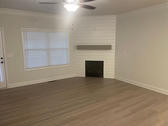 4th image of 431 Stovall Pl
