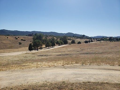 6140 Vista Serrano, Paso Robles, CA 93446 | Zillow