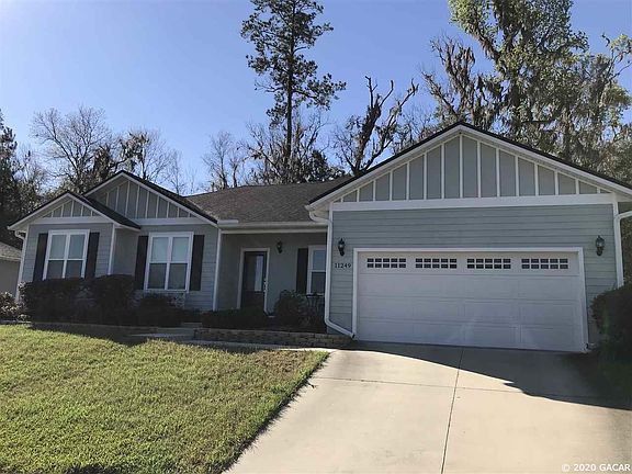 5th image of 11249 NW 31st Ln