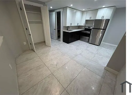 1649 Nelson Ave #2A — Photo 1