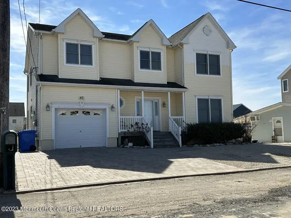 40 Rosalyn Drive, Manahawkin, NJ 08050