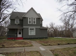 201 Locust St, Rolfe, IA 50581