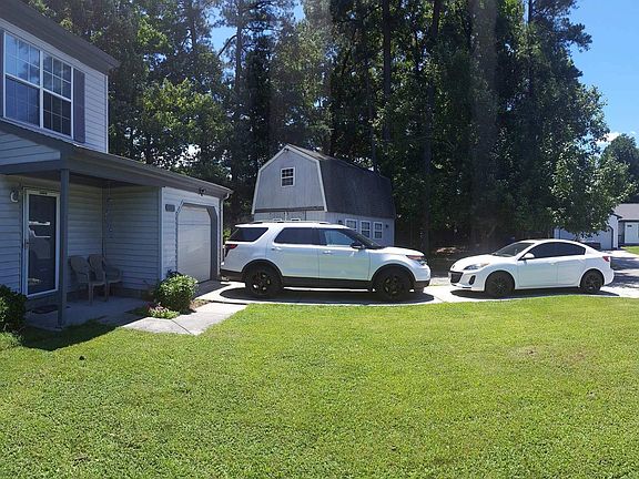 5th image of 641 Dorene Pl