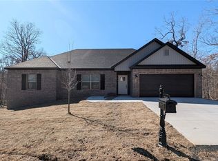 52 Islay Dr, Bella Vista, AR 72715