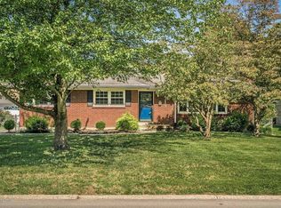 3719 Winchester Rd, Saint Matthews, KY 40207