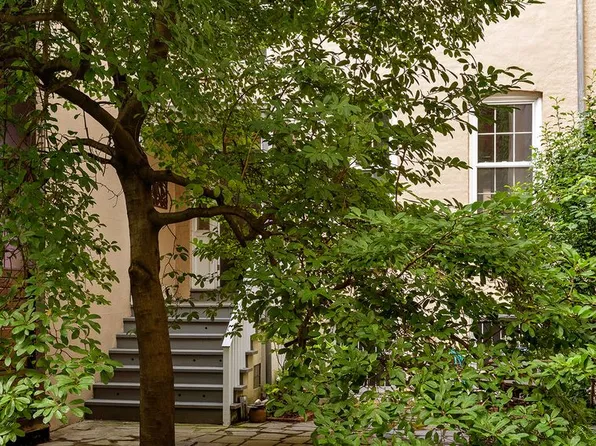 29 Vandam Street image 7 of 16