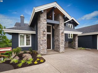 12310 SE Ridgecrest Rd, Happy Valley, OR 97086