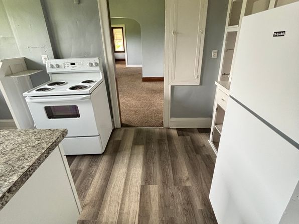 235 S Arlington St APT 4