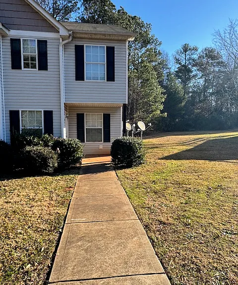 322 Larry Stephen Way front of Home