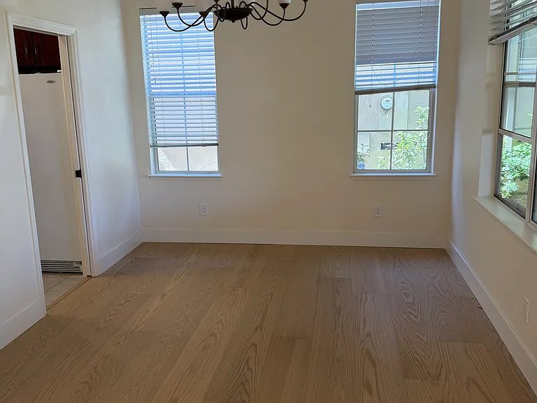 121 Beacon St — Photo 16
