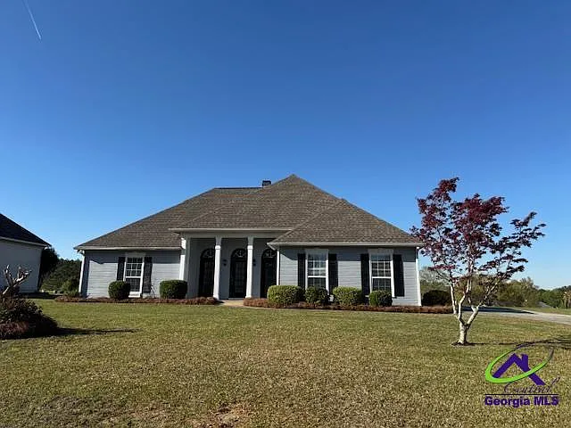 217 Waterford Dr — Photo 2
