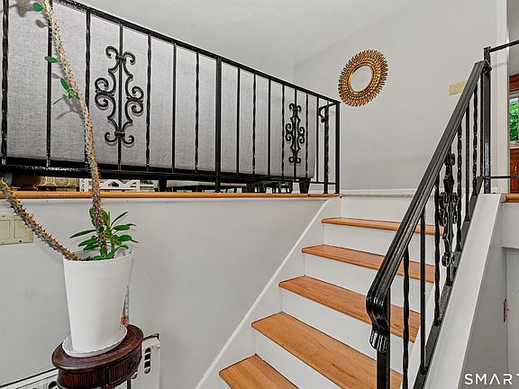 4th image of 44 Haverhill Road