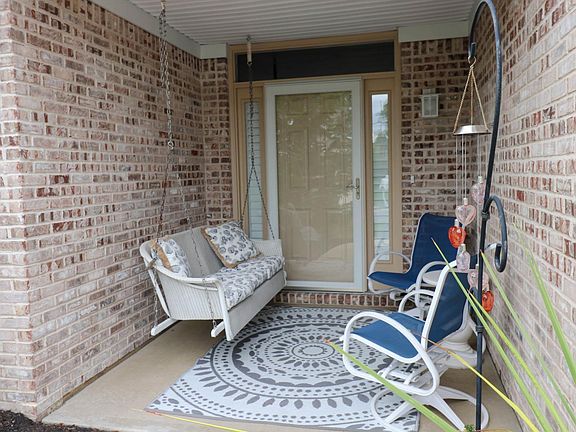 3rd image of 2723 W Preserve Ln