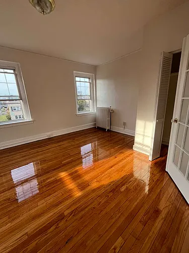 182 Elm St #2 Photo 1