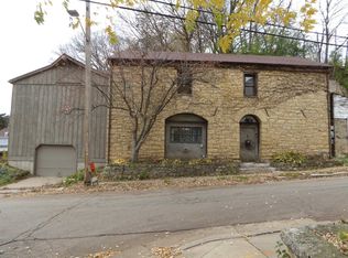 2105 Foye St, Dubuque, IA 52001