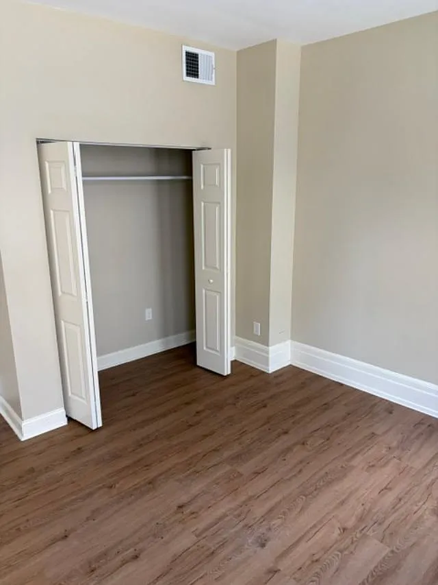 2 bed, 1.5 bath, 1000 sqft, $2,150 — Photo 2