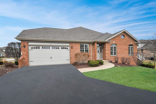 1st image of 14730 S Clover Ln