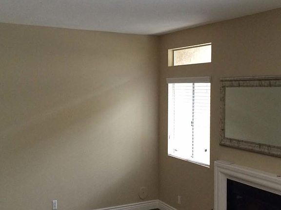 Family Room w/ Fireplace