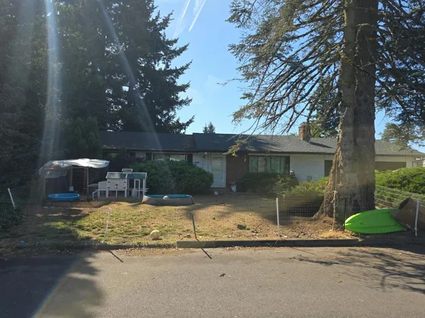 15505 NE 20th St, Vancouver, WA 98684