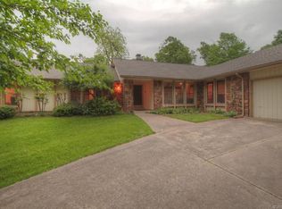 8219 S Sandusky Ave, Tulsa, OK 74137