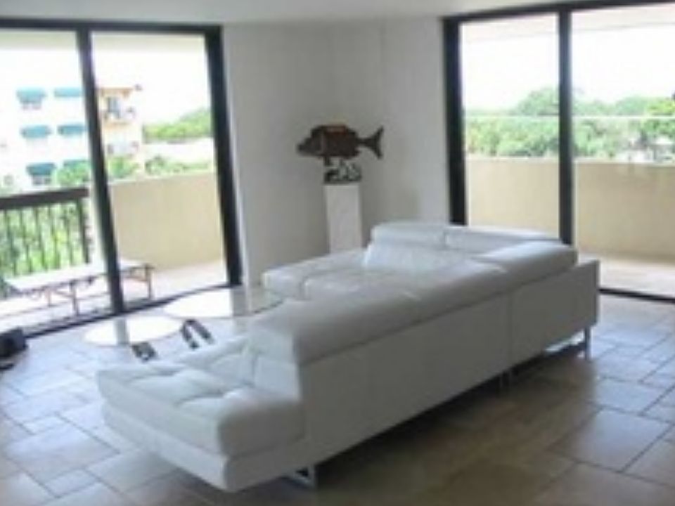 2nd image of 3900 Coral Gables #503