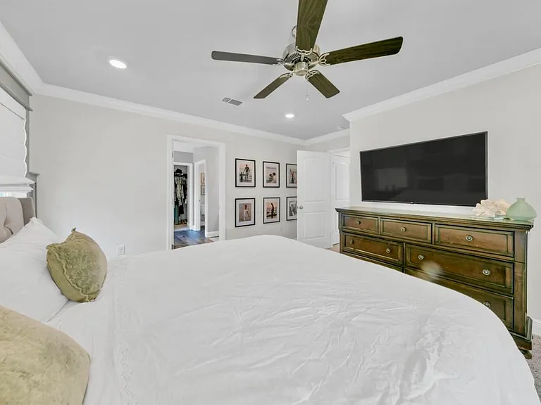 148 Stonegate Cir — Photo 10