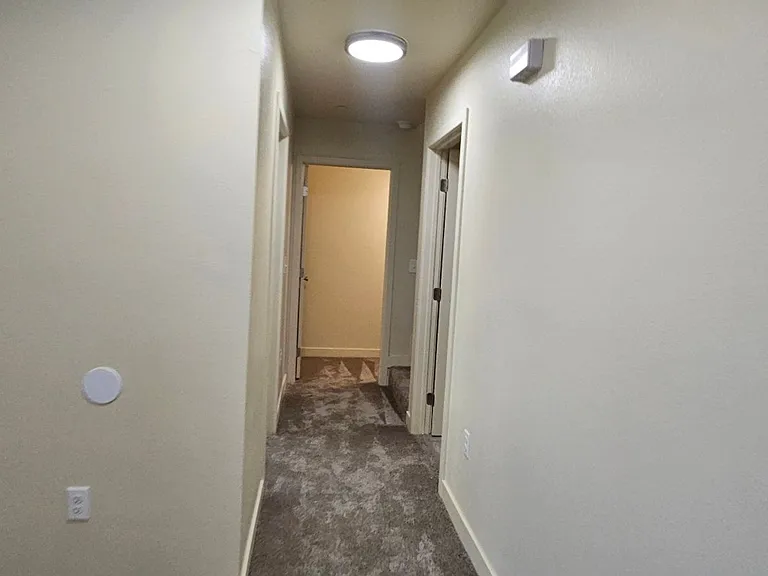 3839 Woodlawn Ave — Photo 10