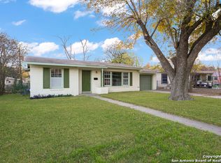 218 Addax Dr, San Antonio, TX 78213