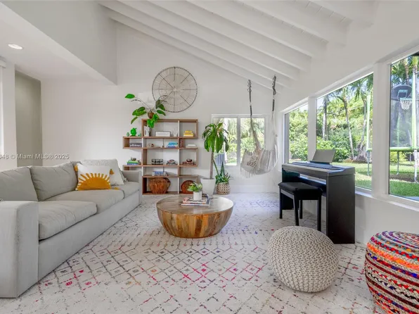 7544 SW 78th Ter, Miami, FL 33143