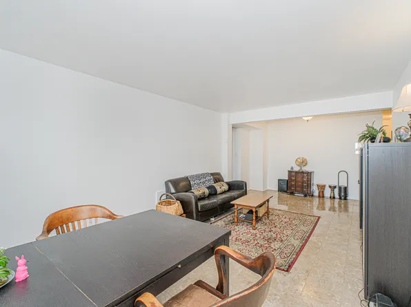 6901 Narrows Avenue image 9 of 25