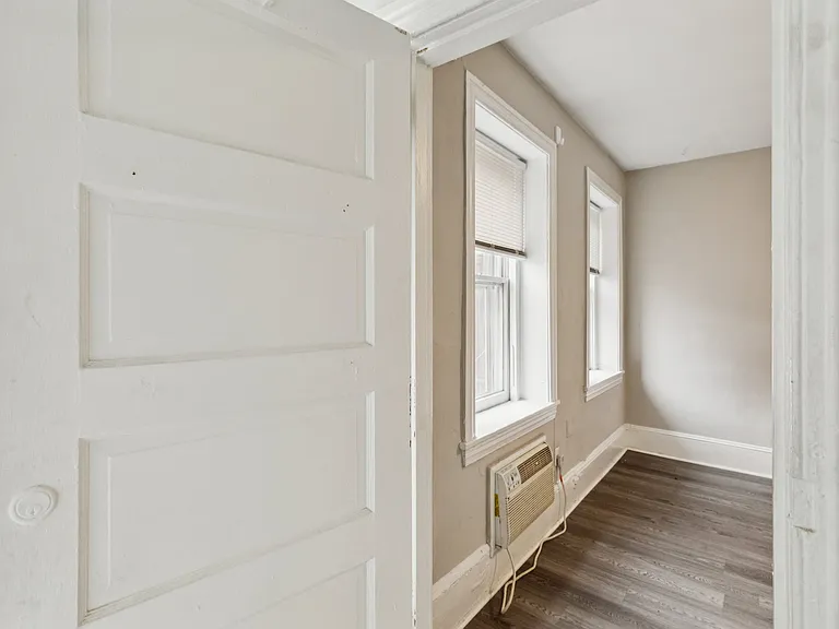 3431 Spring Garden St #3B — Photo 5