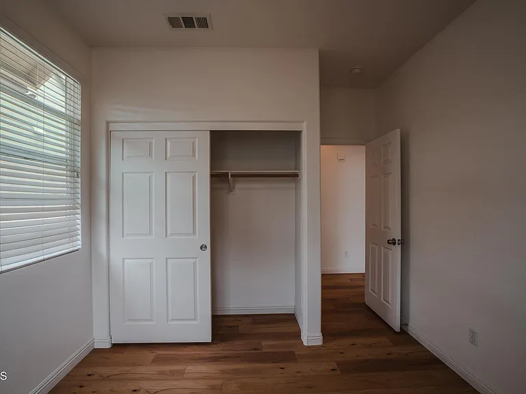 525 Shell Harbor Ln #525 — Photo 47