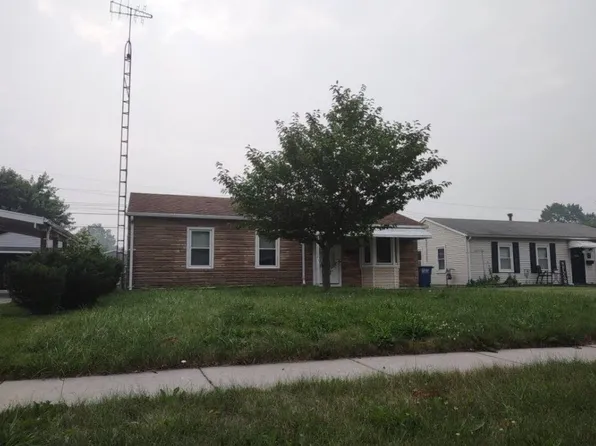 3722 Dixie Dr, Toledo, OH 43611