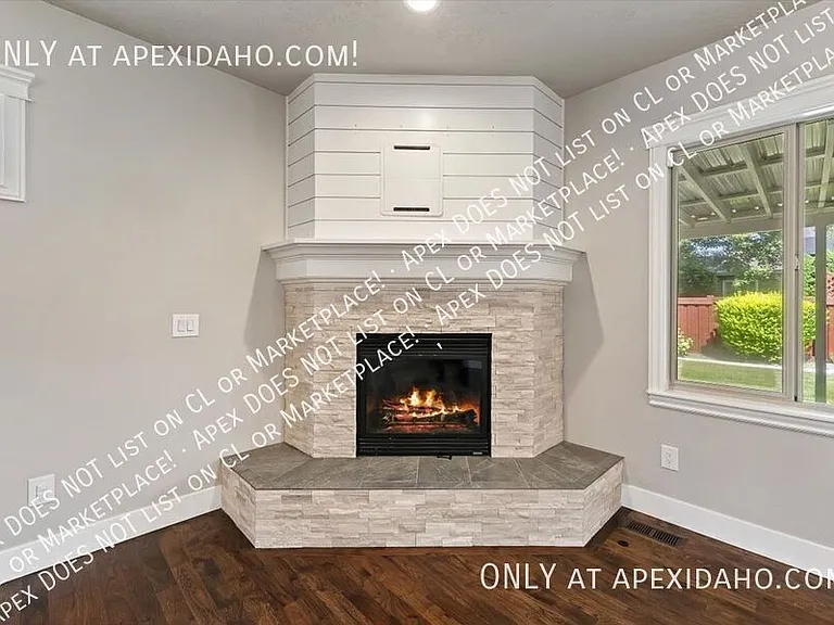 1828 W Divide Creek St — Photo 11