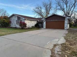 2720 Cedarberry Rd, North Platte, NE 69101