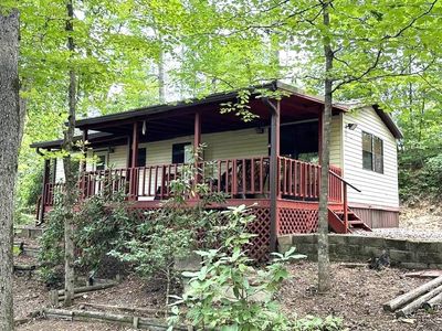 105 Hummer Hl, Whittier, NC, 28789