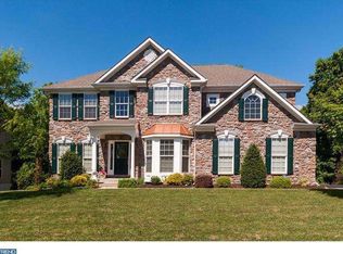 221 Eagle Glen Dr, Coatesville, PA 19320