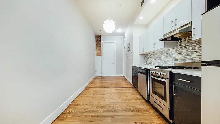 Rented by Nooklyn NYC LLC | media 15