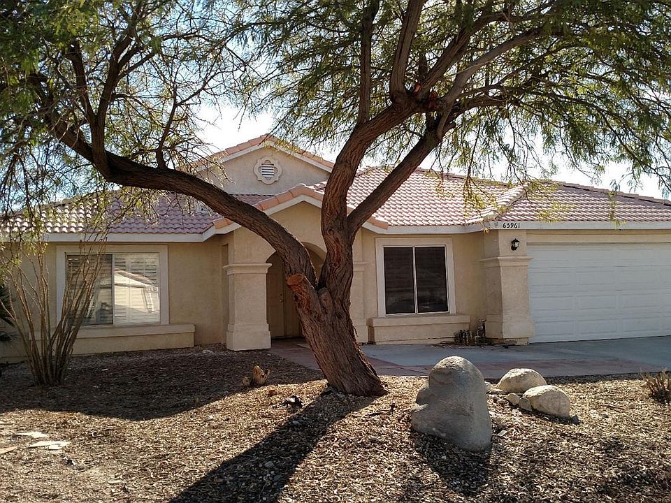 1st image of 65961 Avenida Ladera