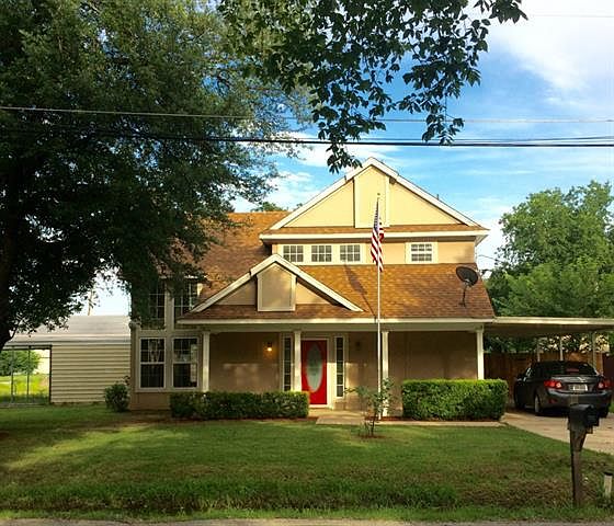 1st image of 301 Hitt St