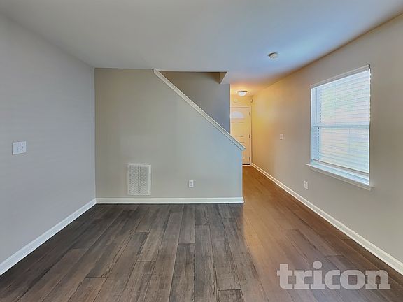 2nd image of 705 Champion St